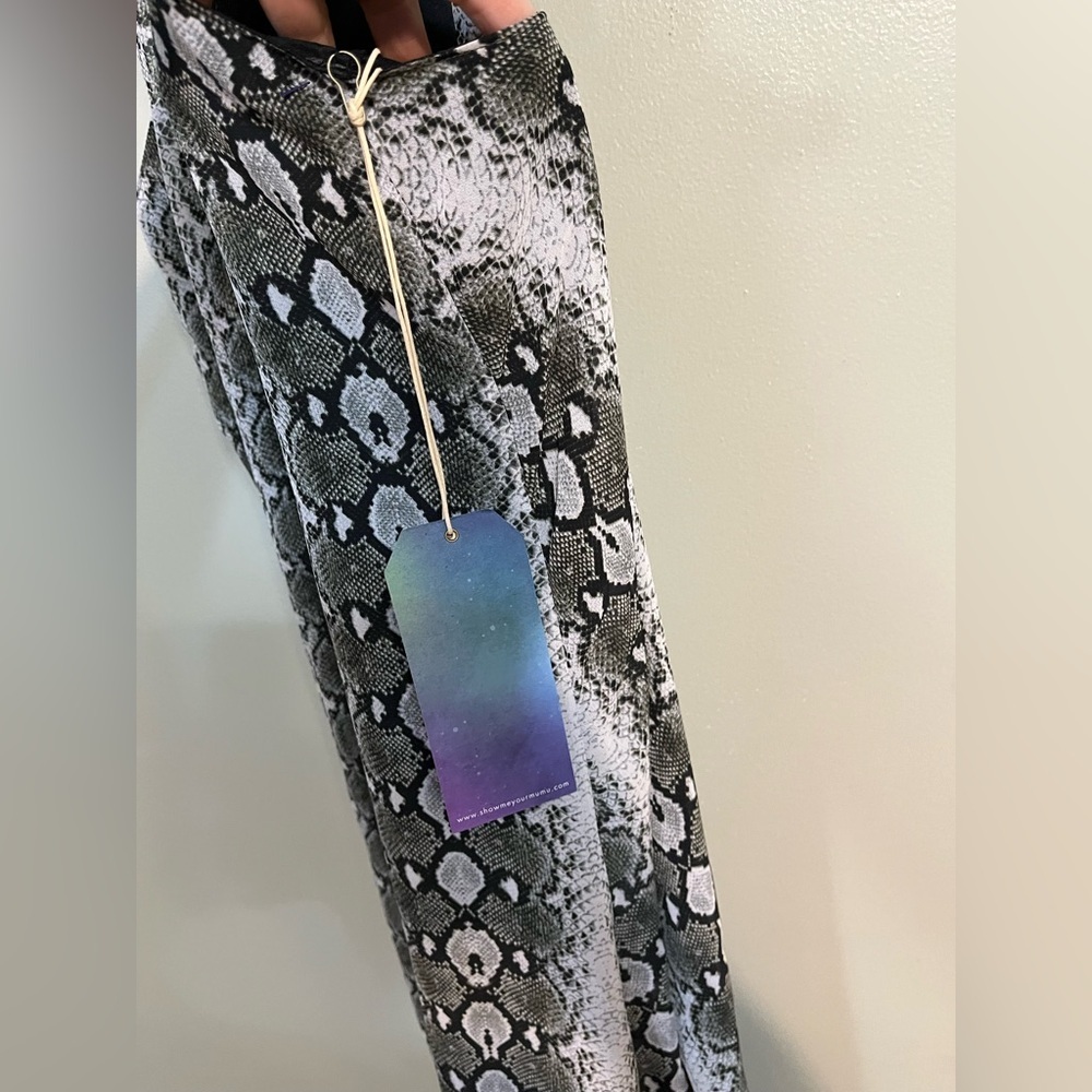 Show Me Your Mumu Billie Maxi Water Moccasin Snakeskin maxi dress L NWT - Picture 9 of 16